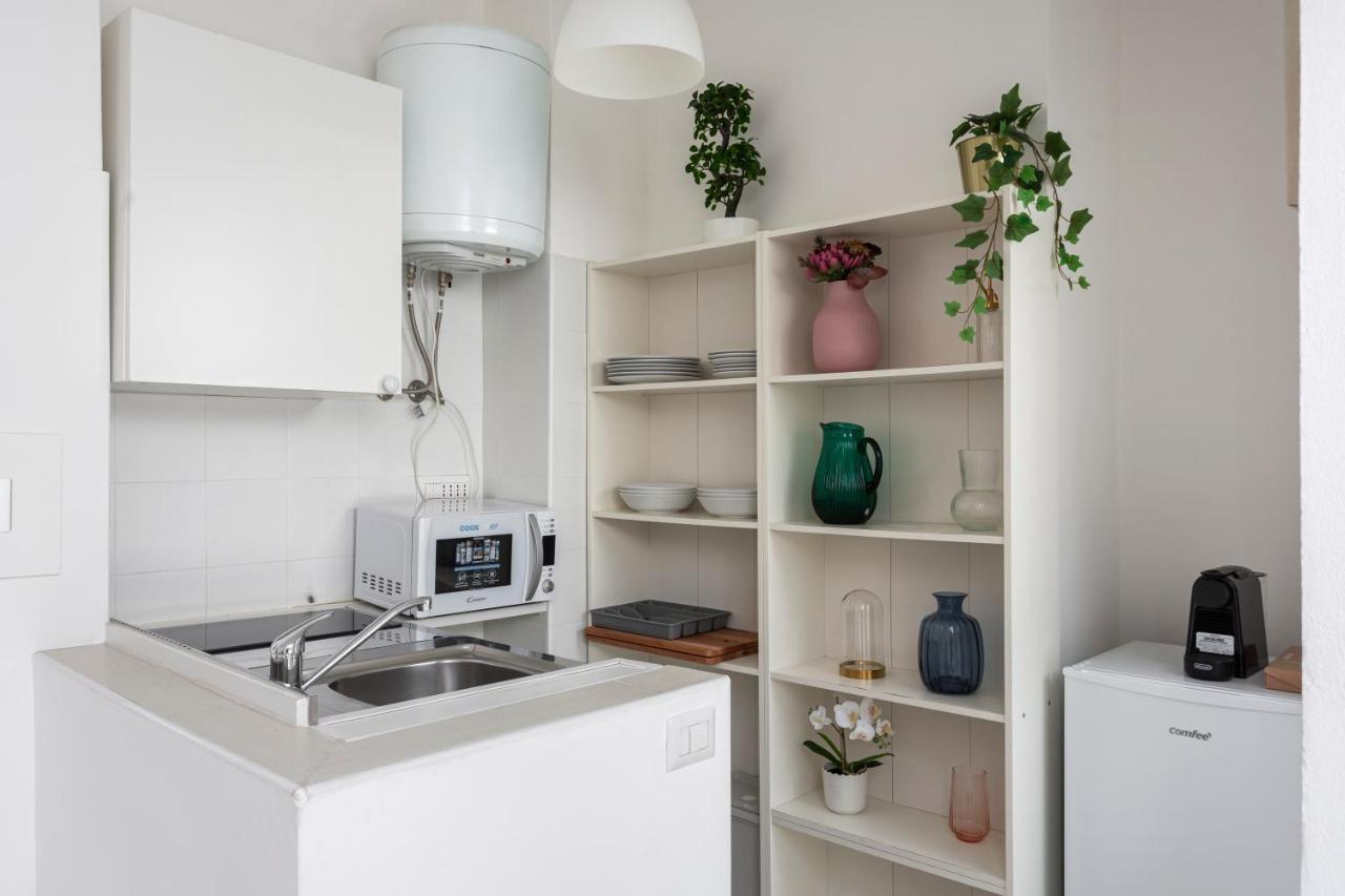 Апартаменты Studio Apt - Duomo 6 Милан Экстерьер фото